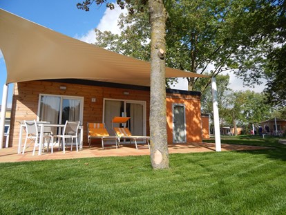 Luxuscamping - Terrasse - Caorle - Centro Vacanze Pra`delle Torri Lodge Openspace A auf Centro Vacanze Pra`delle Torri